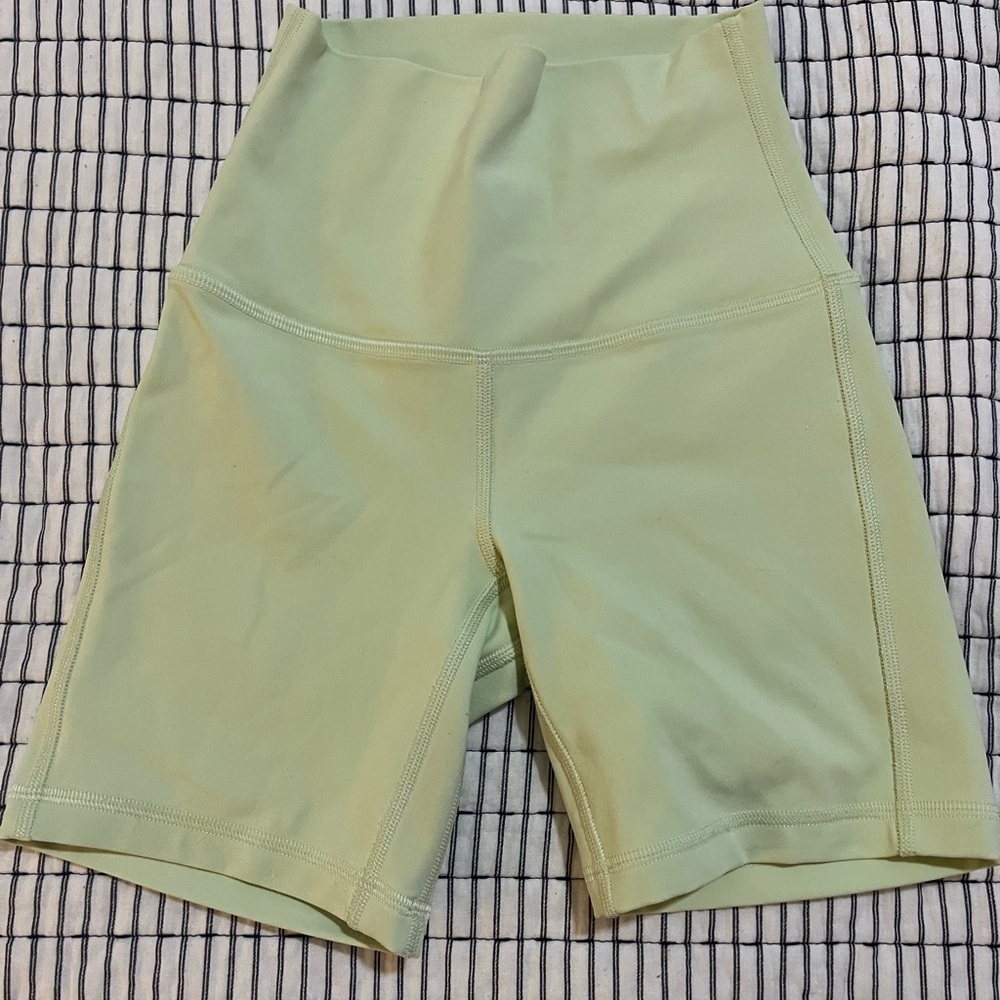 Lululemon size zero biker shorts